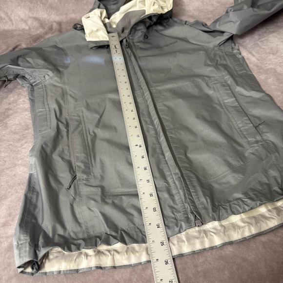 Patagonia Torrentshell Rain/Wind Jacket Women Medium Gray H2No Hooded - Picture 7 of 10